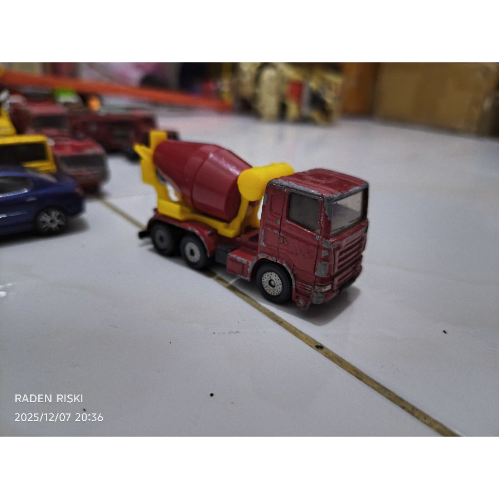 diecast siku mixer vintage