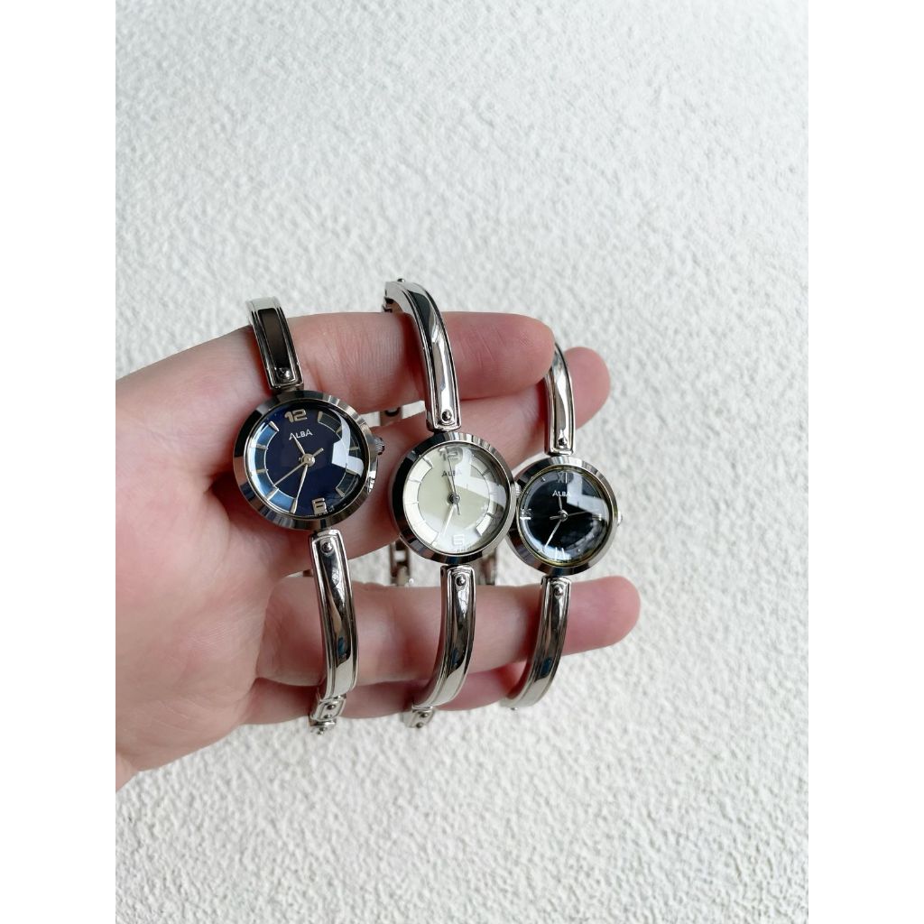 Alba Ladies Bangle Vintage Watch