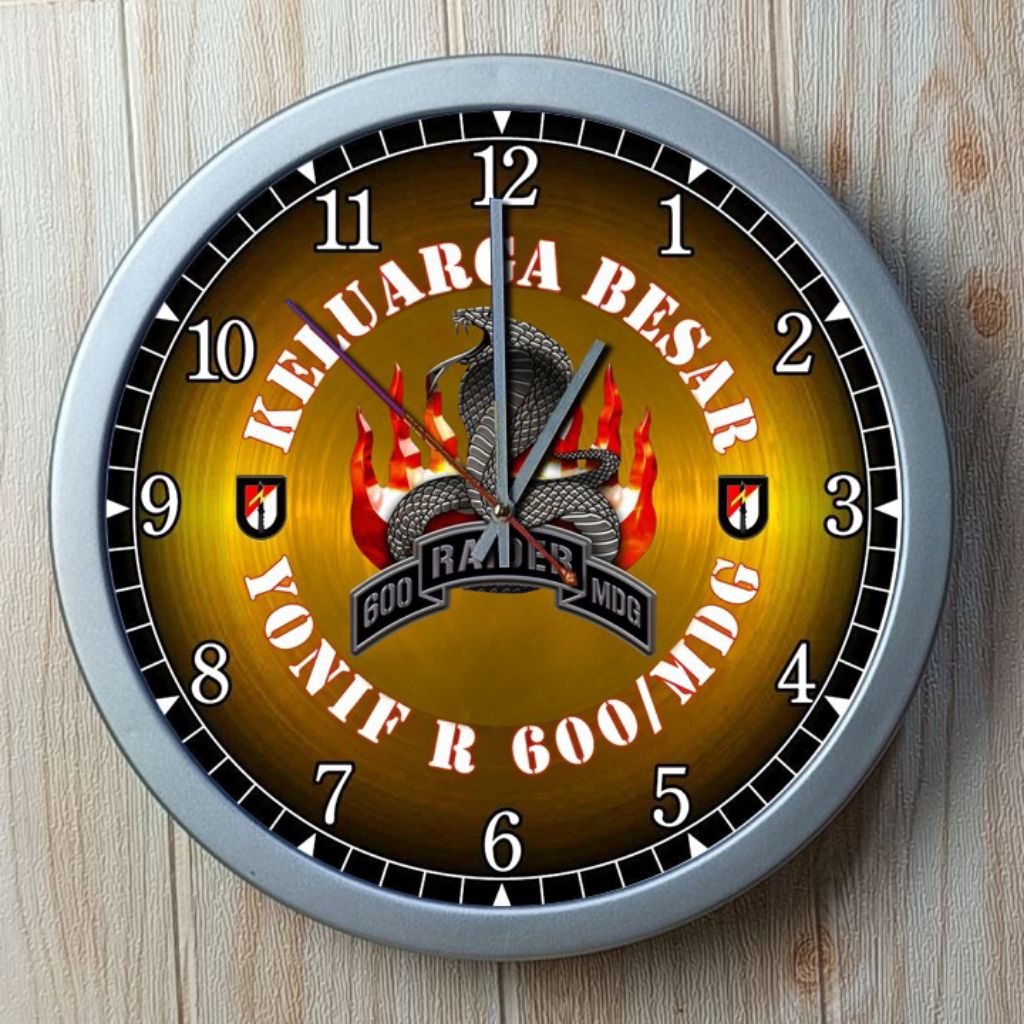 Jam Dinding Keluarga Besar Yonif Raider 600/MDG