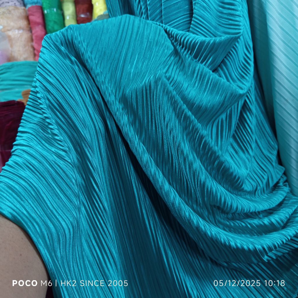 HARGA/0,5 M | KAIN PLEATS PREMIUM | KAIN HYGET METALIK | BAHAN PLISKET PREMIUM | BAHAN GLOSSY