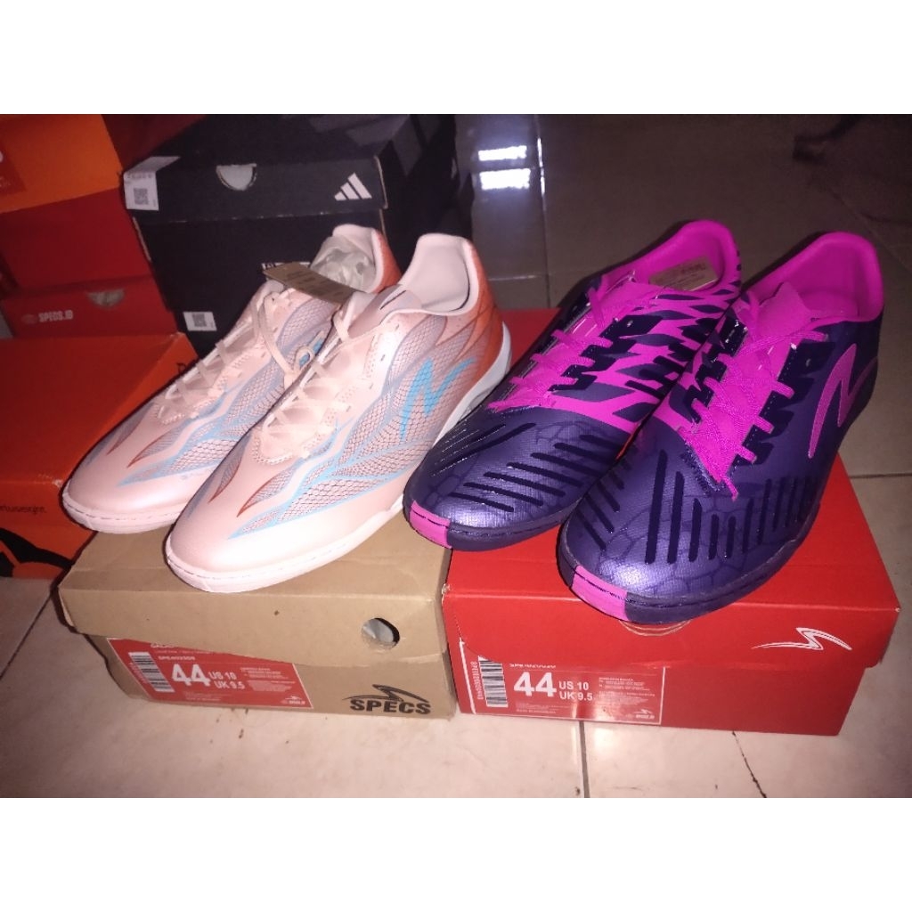 Sepatu Futsal Specs Swervo