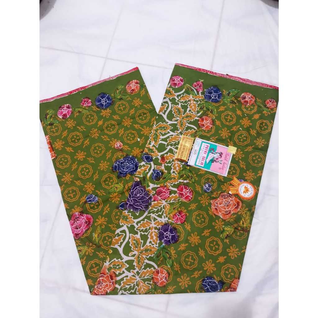 kain putri salju/terbaru/motif terbaru/sarung putri salju/kain wanita/berkualitas baik/gambar real p