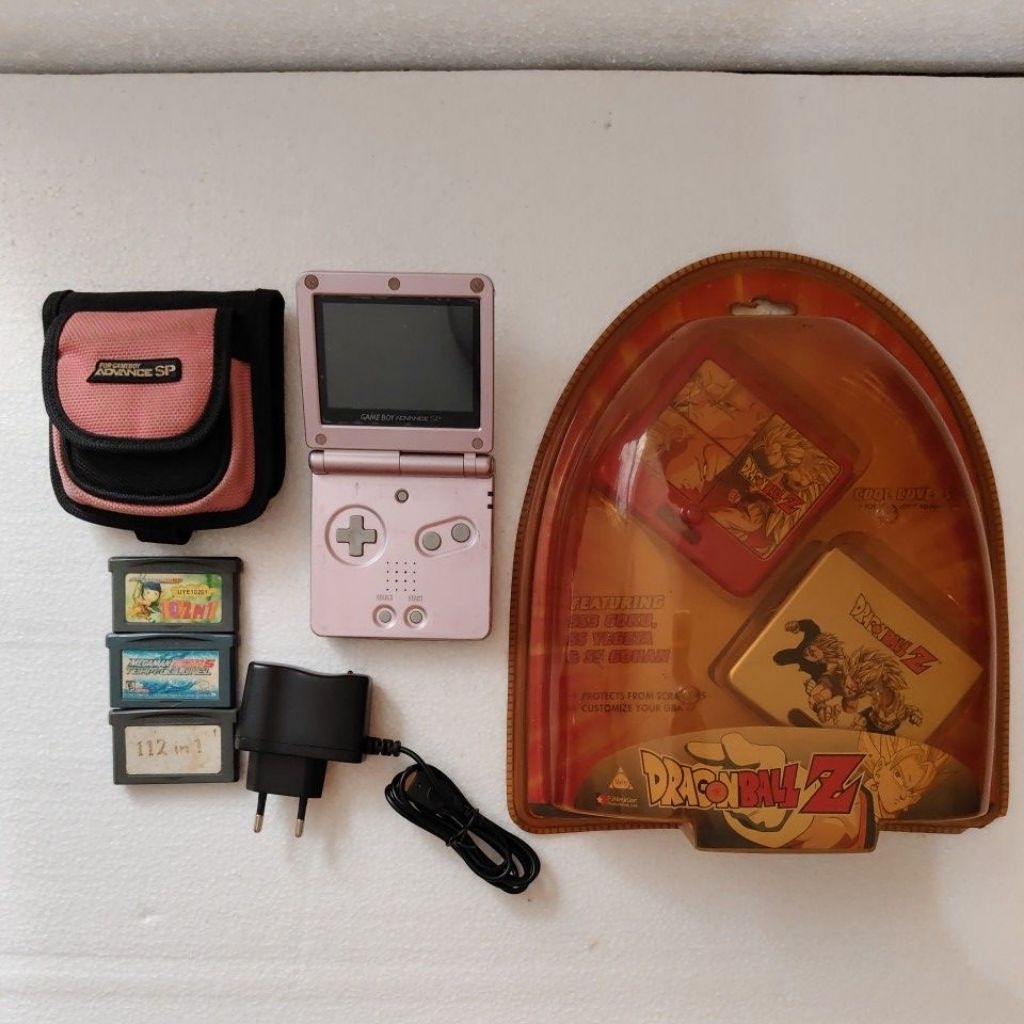 Gameboy Advance SP 101 Metallic Pink