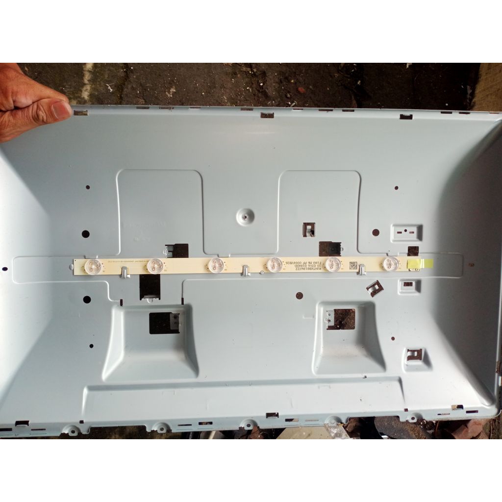 BL Backlight Sharp 2T-C24CB3I-BK Original