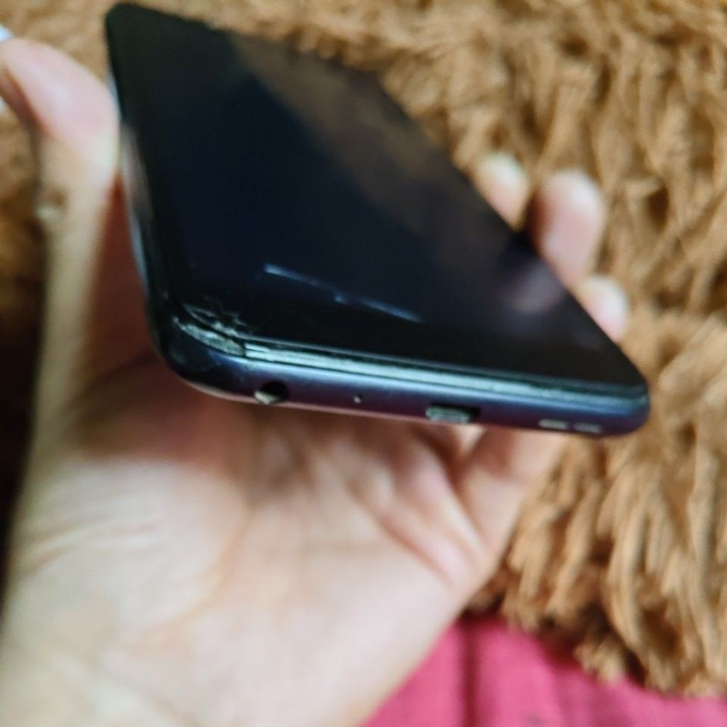 Asus Max Pro M1 6/64