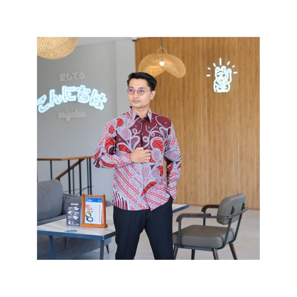Batik SH SOLO,Hem Atasan kemeja Baju Batik  Cowok lengan panjang lapis furing bahan katun prima prem