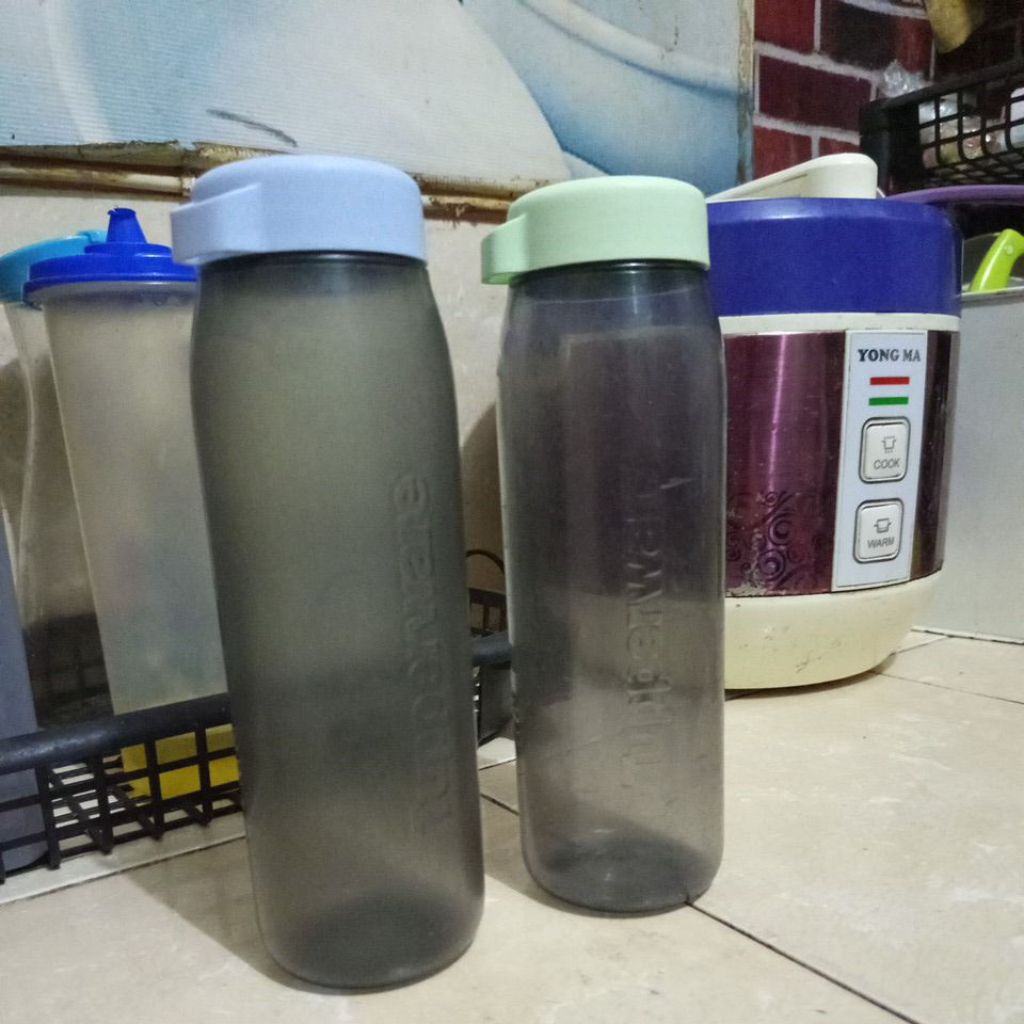 Tupperware  h2go botol minum 750ml
