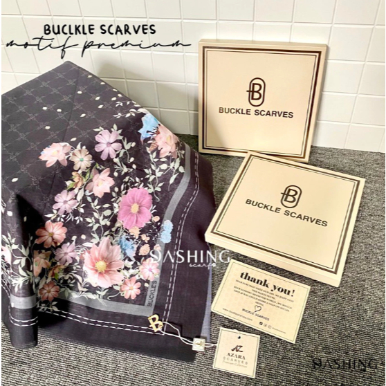 AR - Buckle Scarves Box Hijab Segi Empat Motif/ Jilbab Motif Buckle Scarves Box Premium