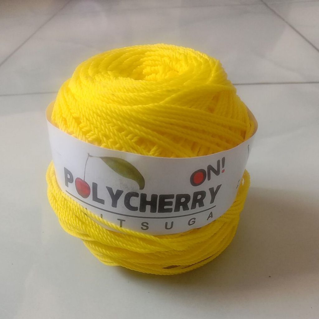 Benang polycherry