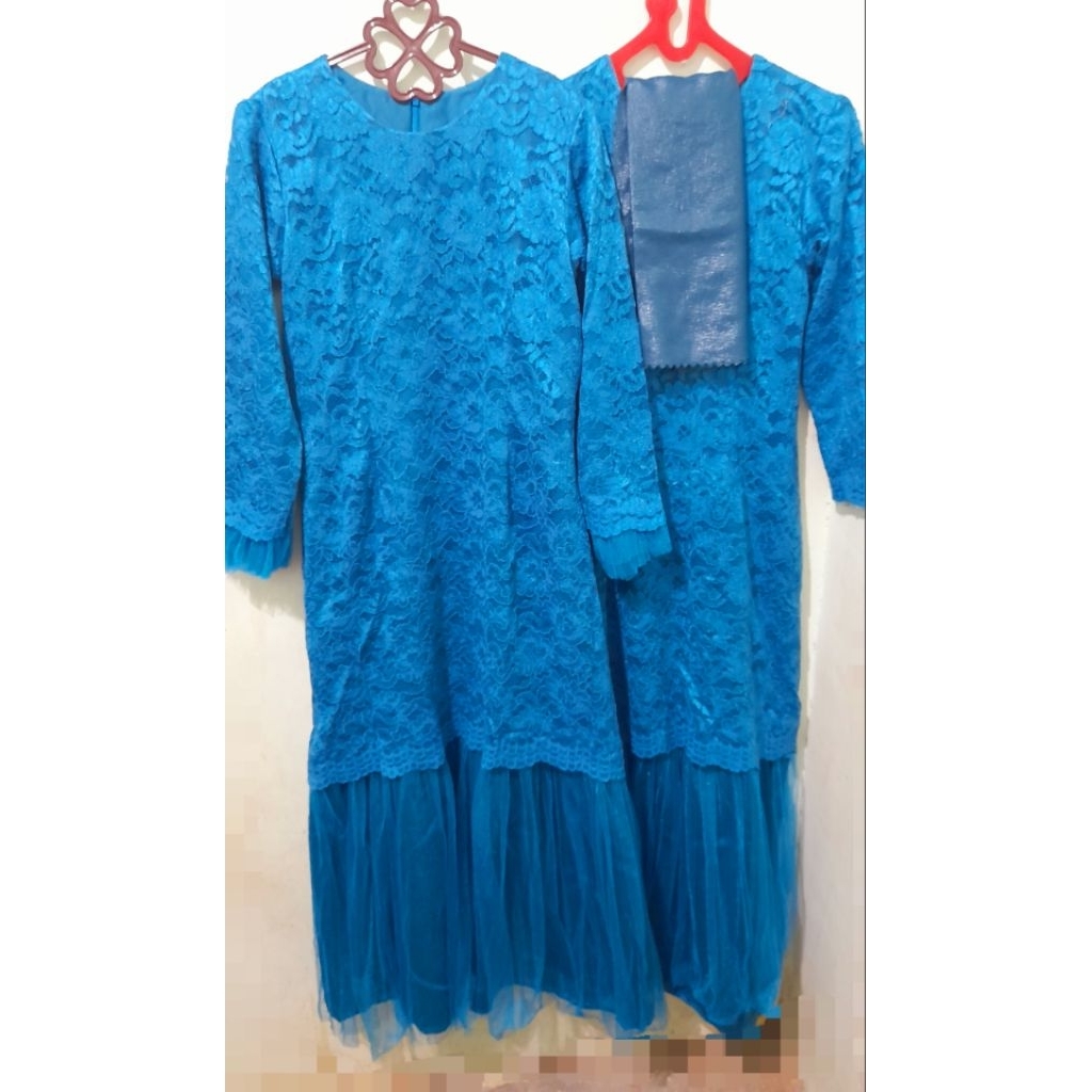 (PRELOVED) GAMIS BROKAT BIRU/DRESS/GAUN PESTA