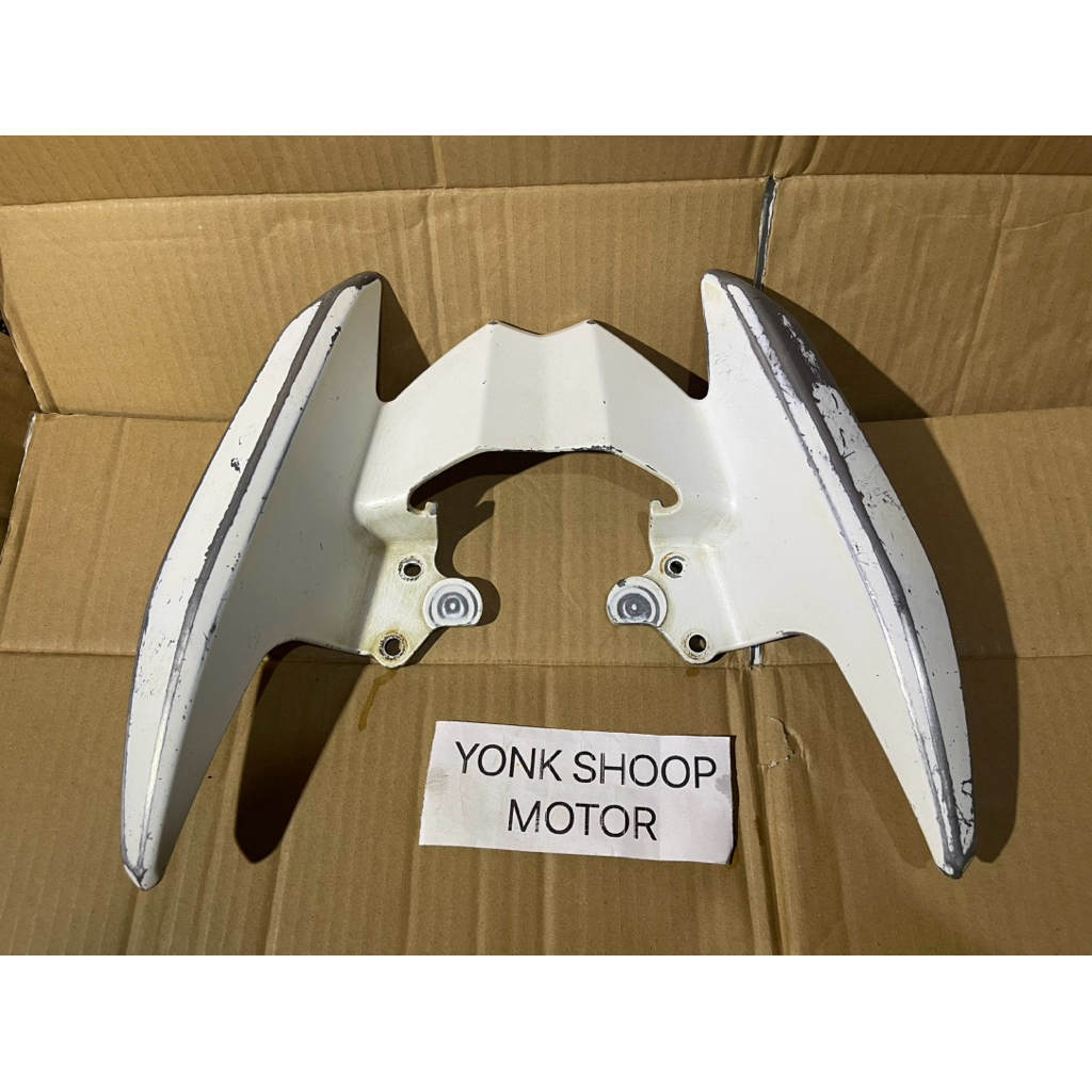 Behel/Begel prgangan jok Yamaha X-RIDE 115 original