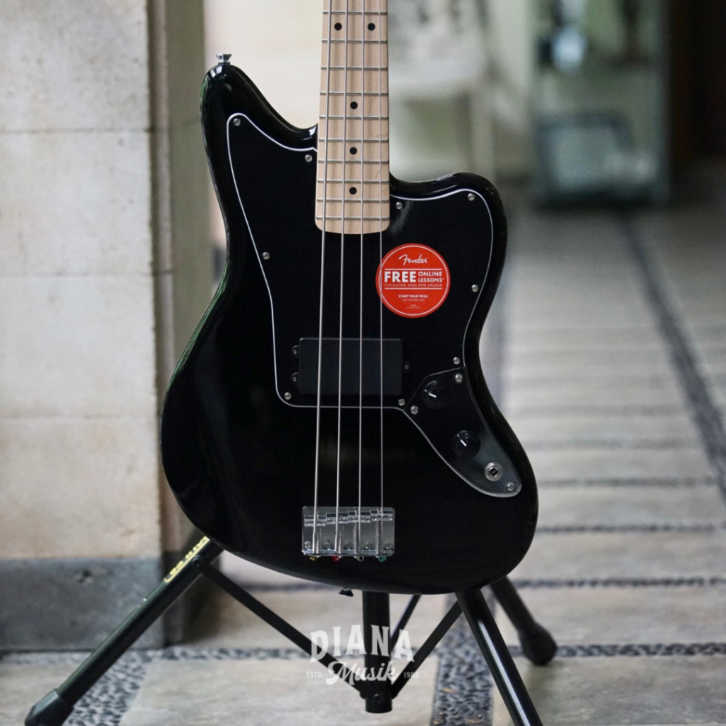 Squier Affinity Jaguar Bass Maple FB, Black