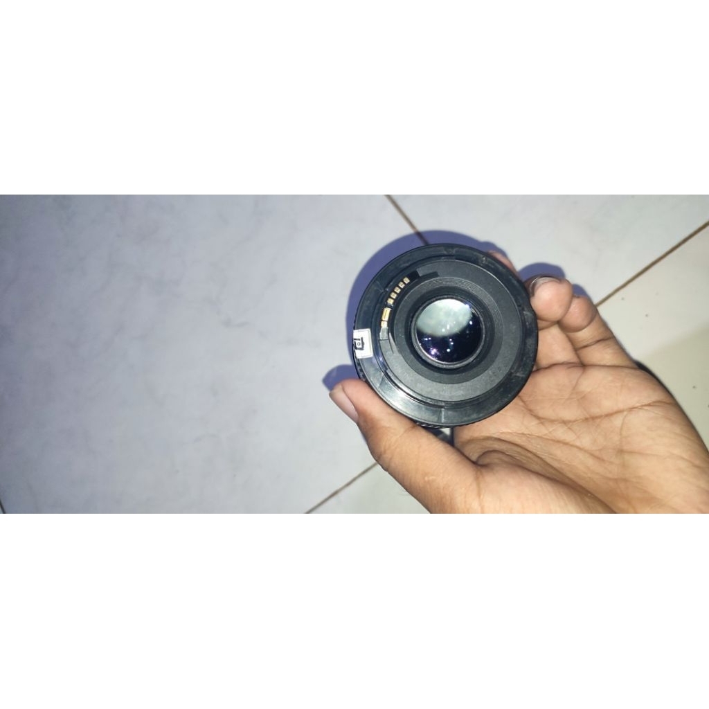 lensa fix 50mm canon