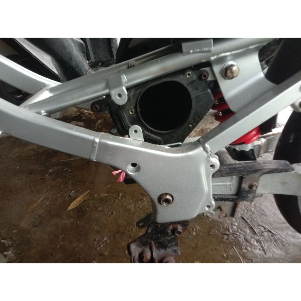 rangka satria hiu 2 tak