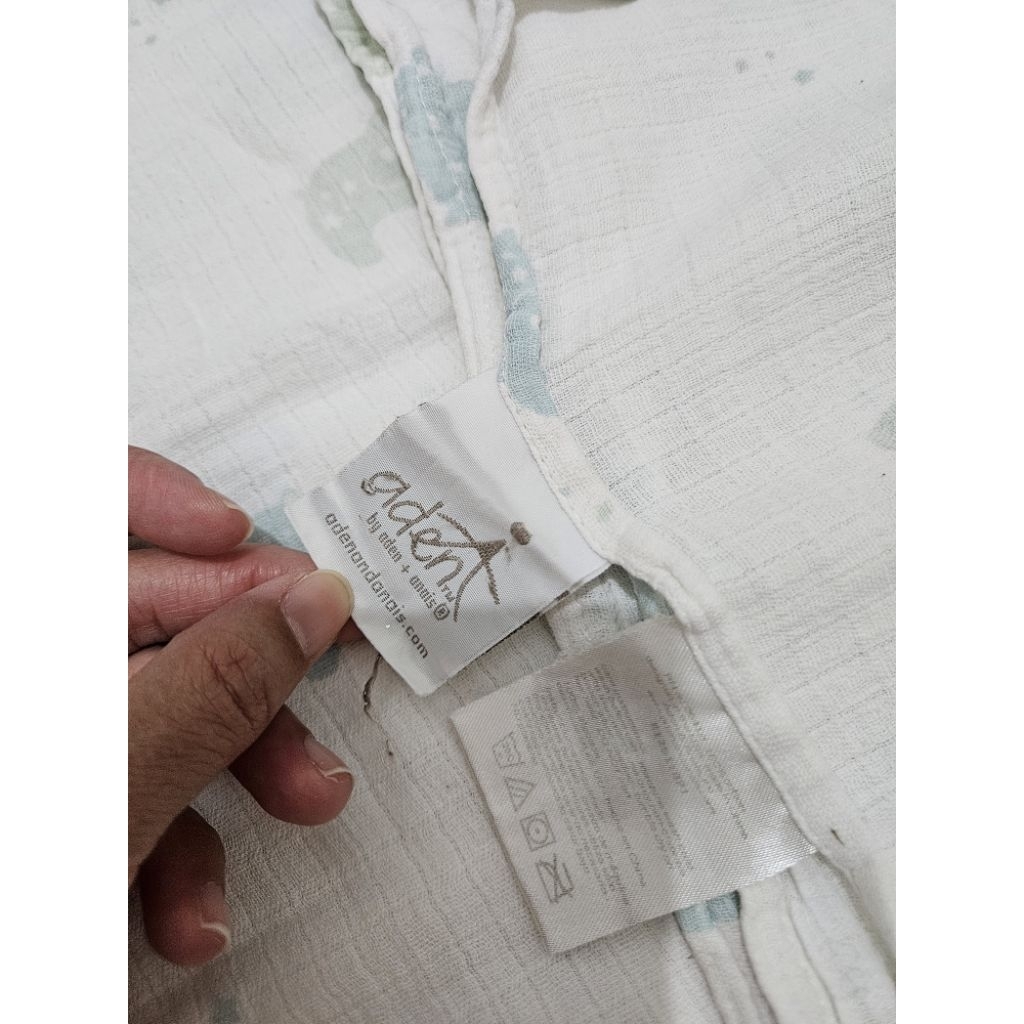 Swaddle Bedong Muslin (1) Aden Anais