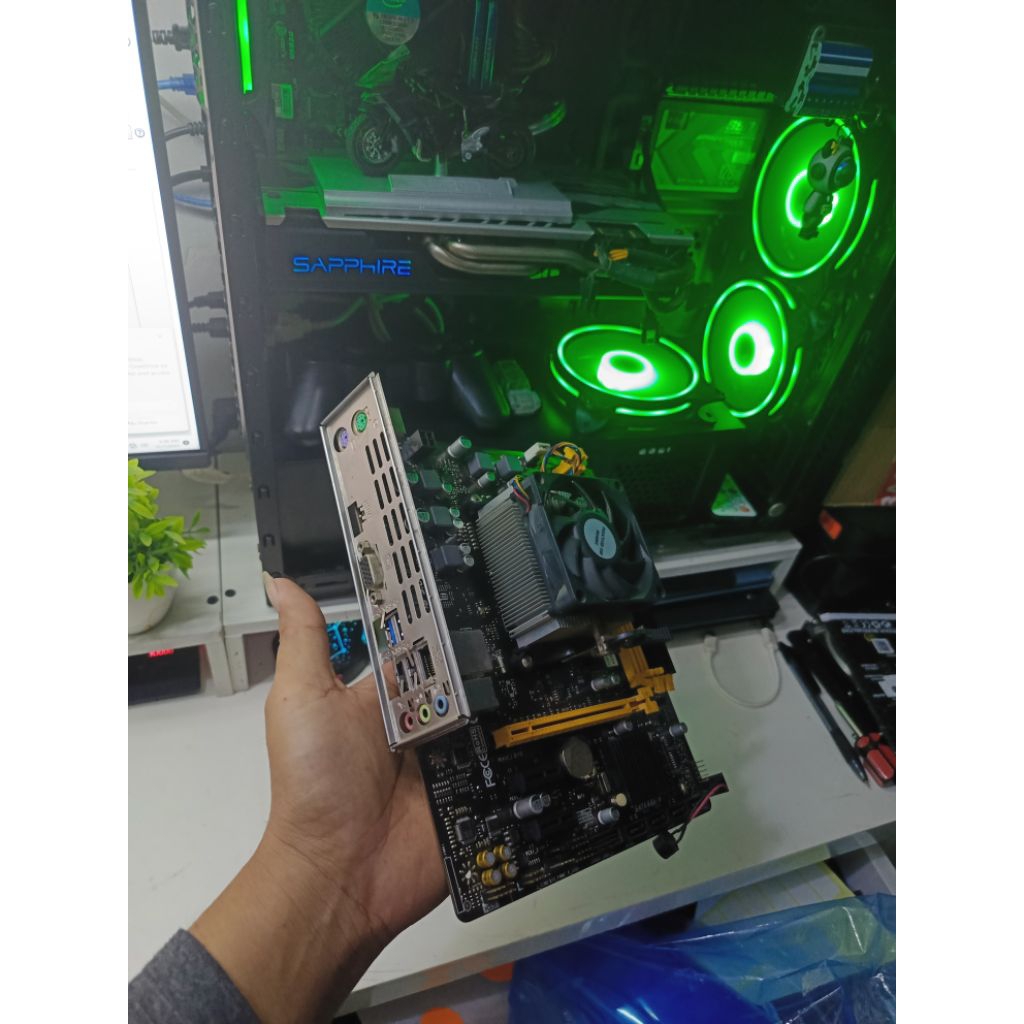 Biostar A320MH PRO + A6 9500 (With Radeon R5)