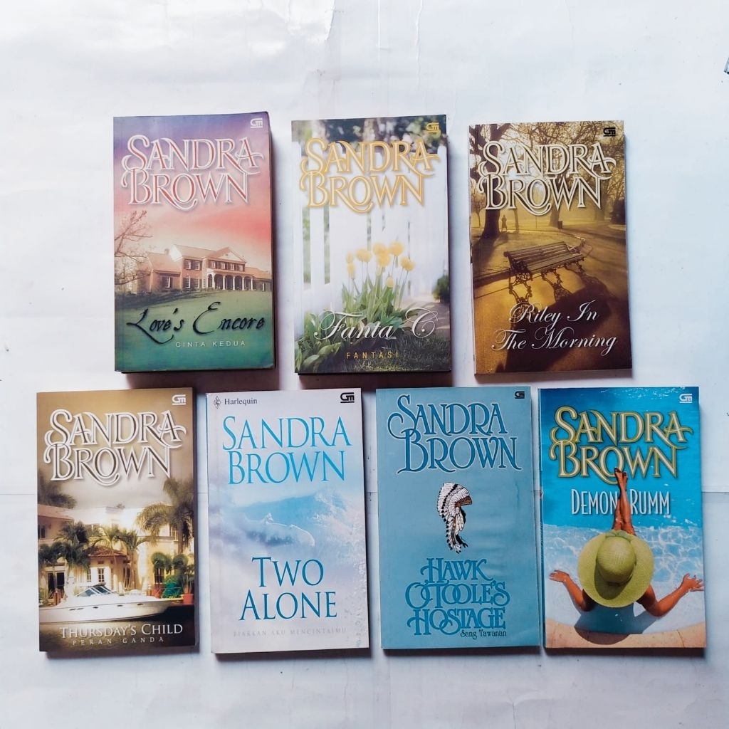 Buku Novel Karya Sandra Brown, Love's Encore, FANTA C, Riley In The Morning, THURSDAY'S CHILD, TWO A