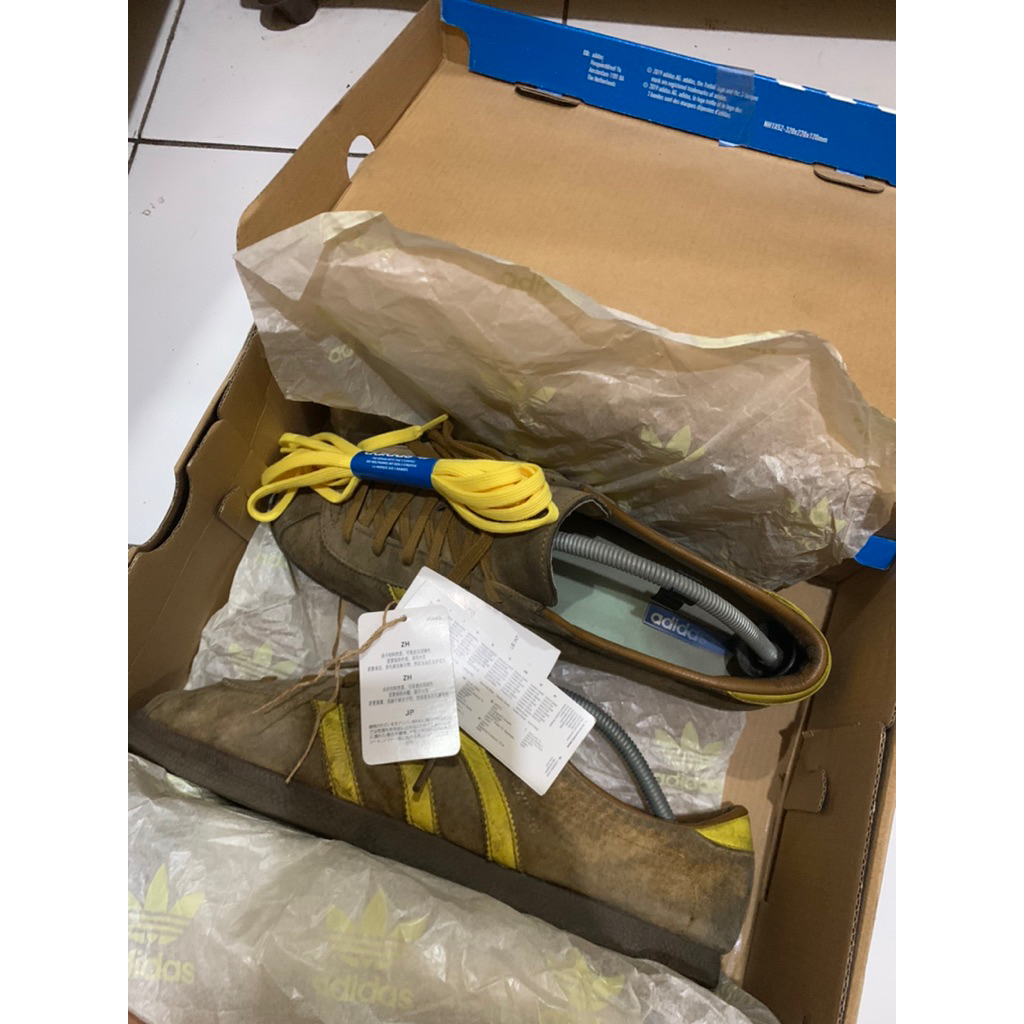 adidas london brown second