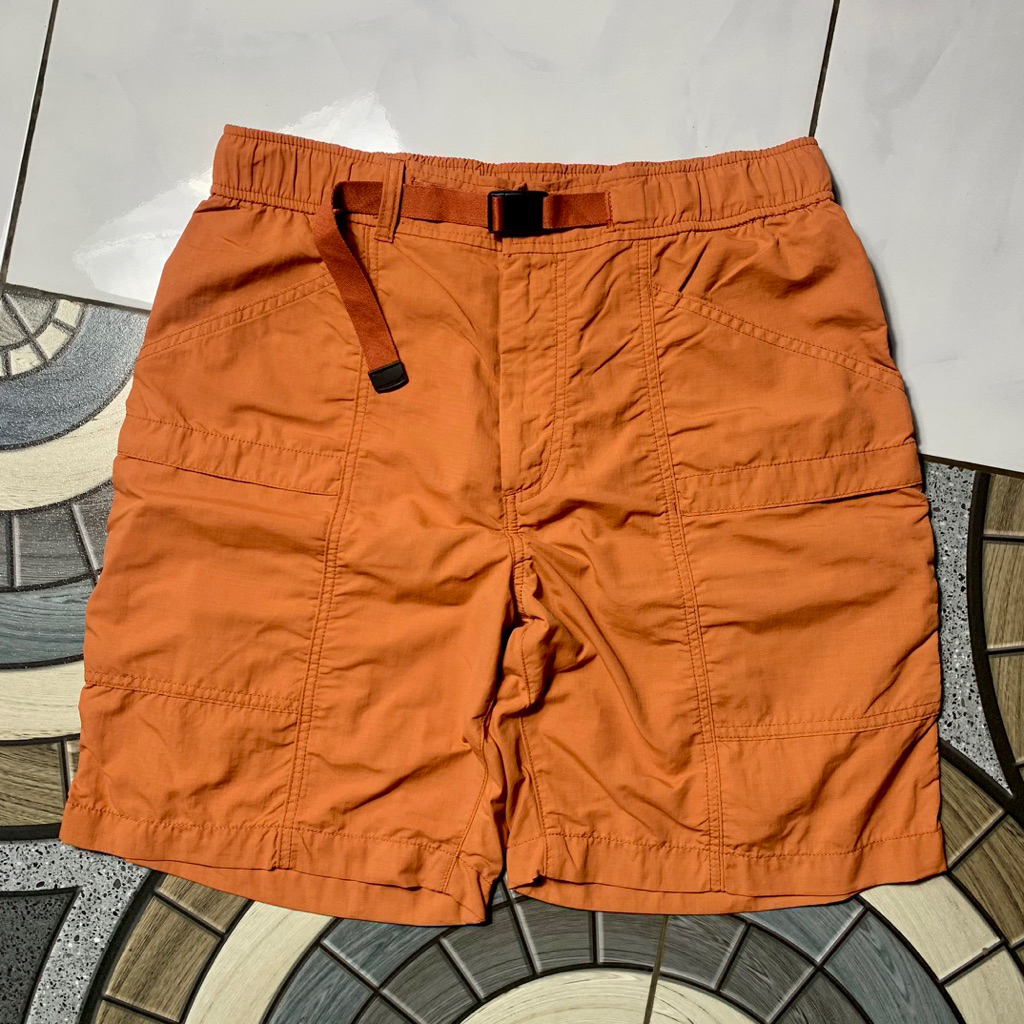Celana Pendek Utility Uniqlo size 30