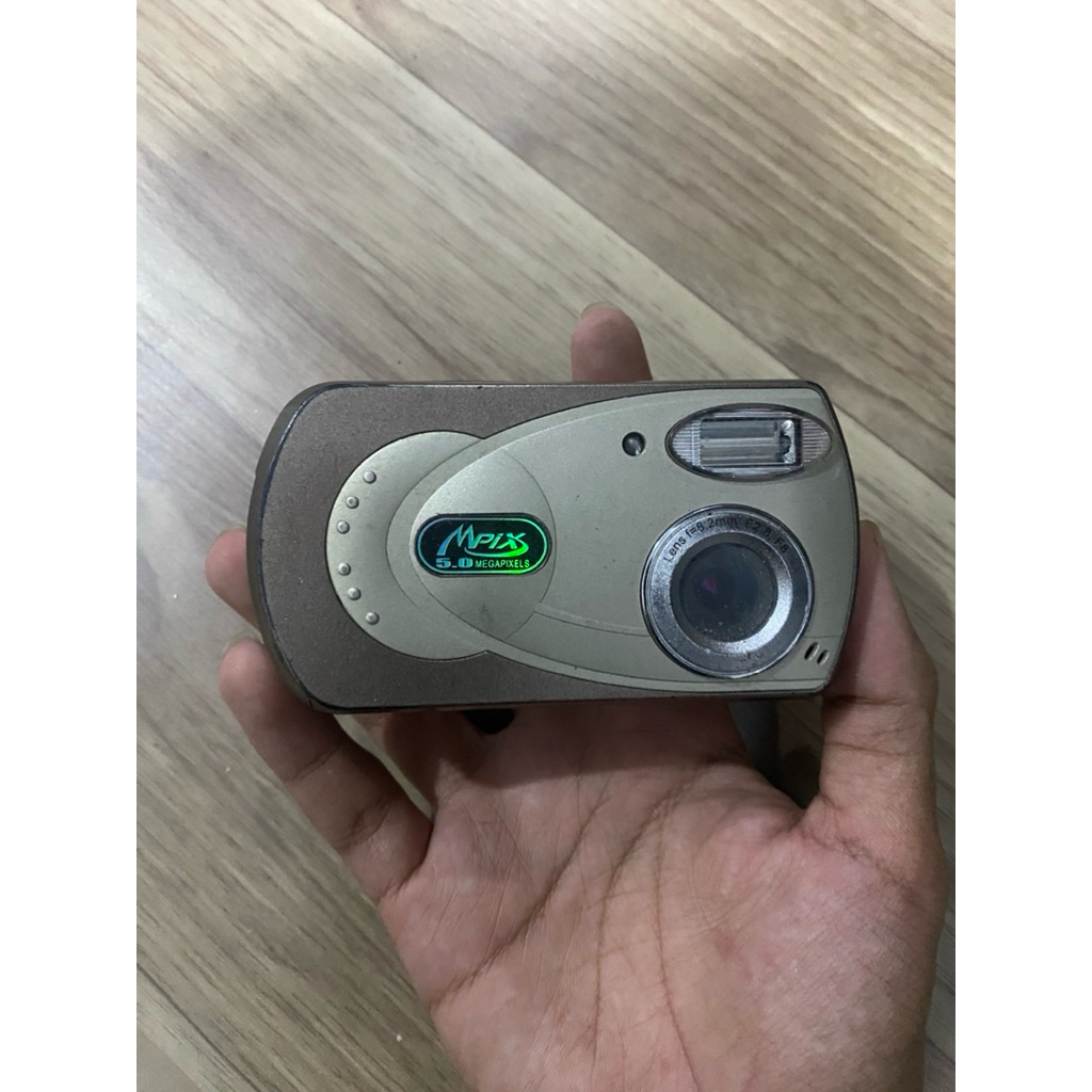 DIGICAM MPIX 5mp COKLAT SILVER