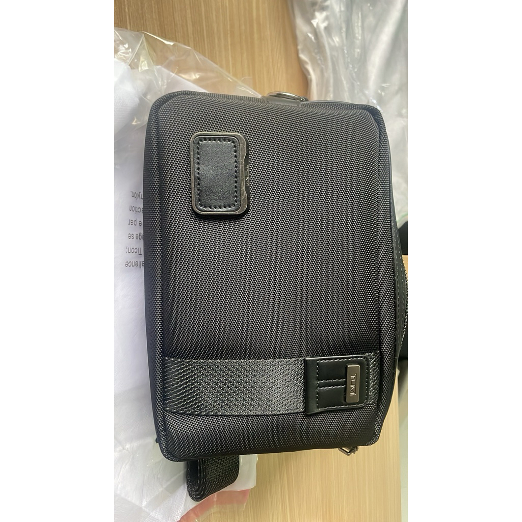 tas slempang pria tumtum hitam