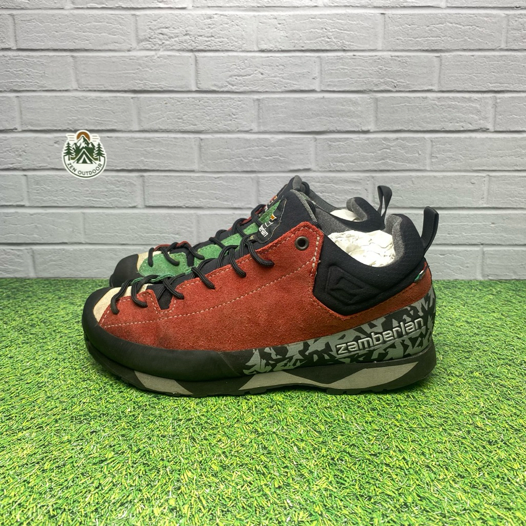 sepatu outdoor hiking trail run zamberland goretex Size 41