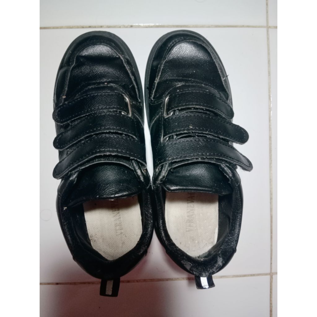 Preloved Sepatu Nevada