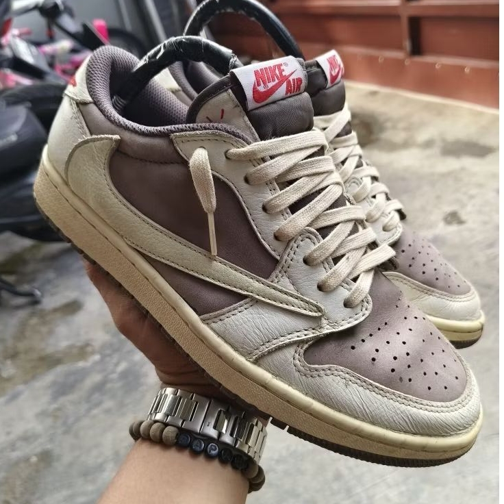 Nike Air Jordan 1 Low OG Travis Scott "Reverse Mocha"