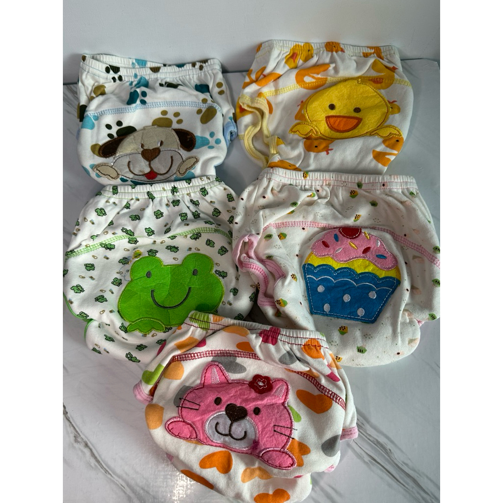 [PRELOVED] CELANA DALAM TRAINING ANAK