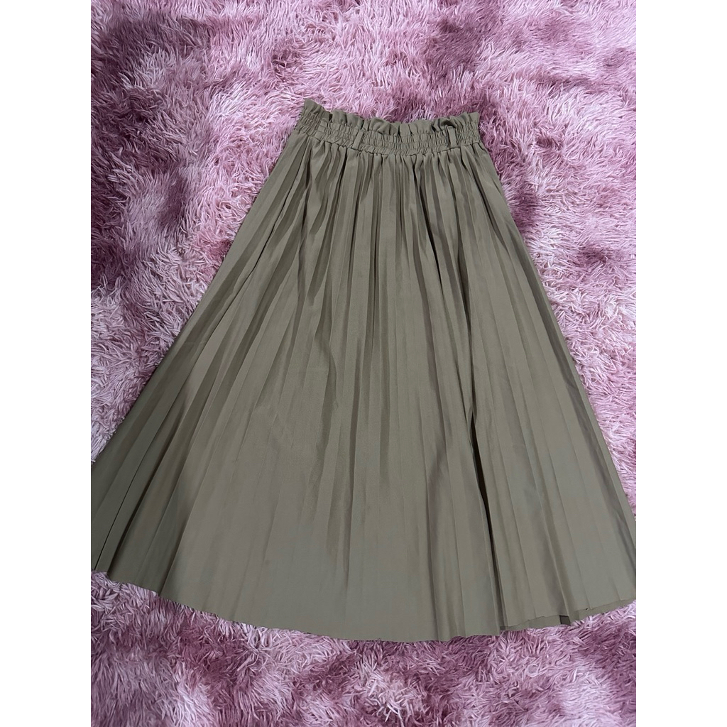 Rok plisket warna mocca