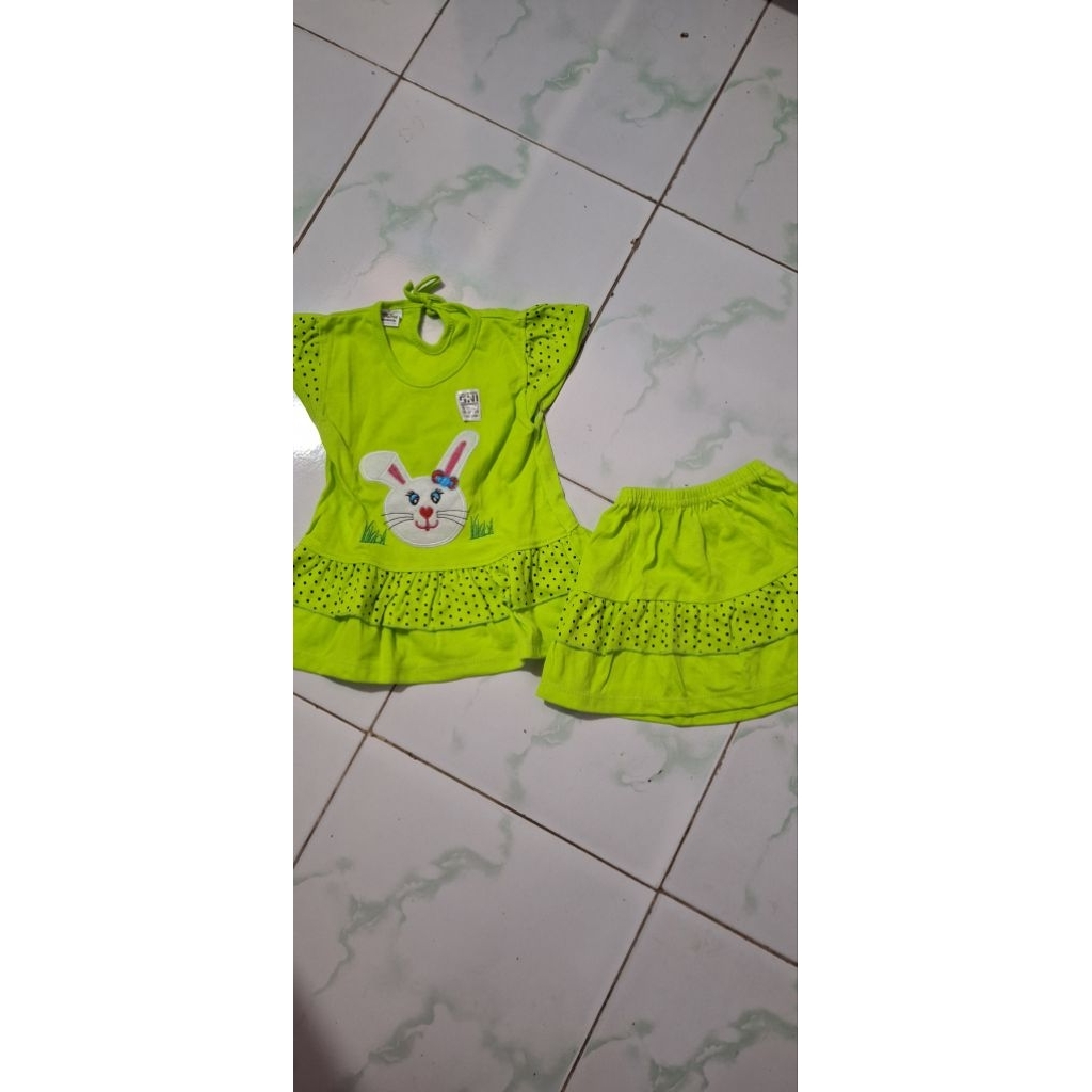 new baju anak hijau neon