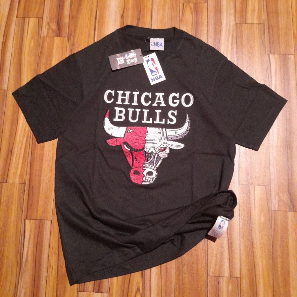 Kaos T-shirt Bordir pria wanita  Chicago Bulls New artikel