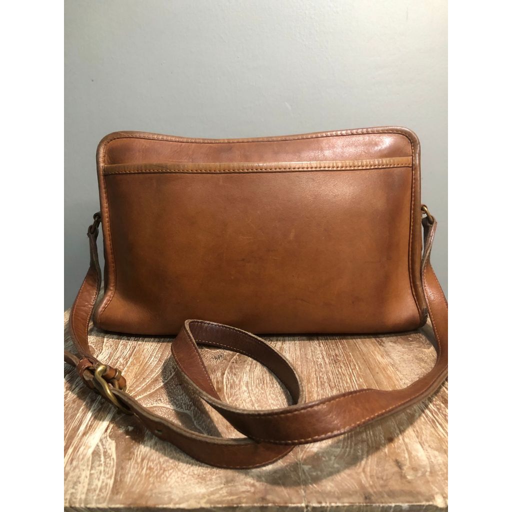 Authentic Coach Vintage Made in New York City Messenger/Slim NYC Bag Leather Saddle Brown Rare Item 