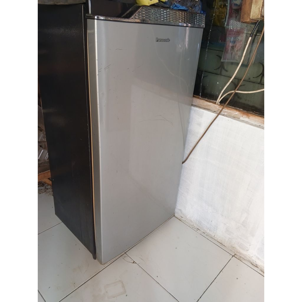 Kulkas 1 pintu merk Panasonic Normal
