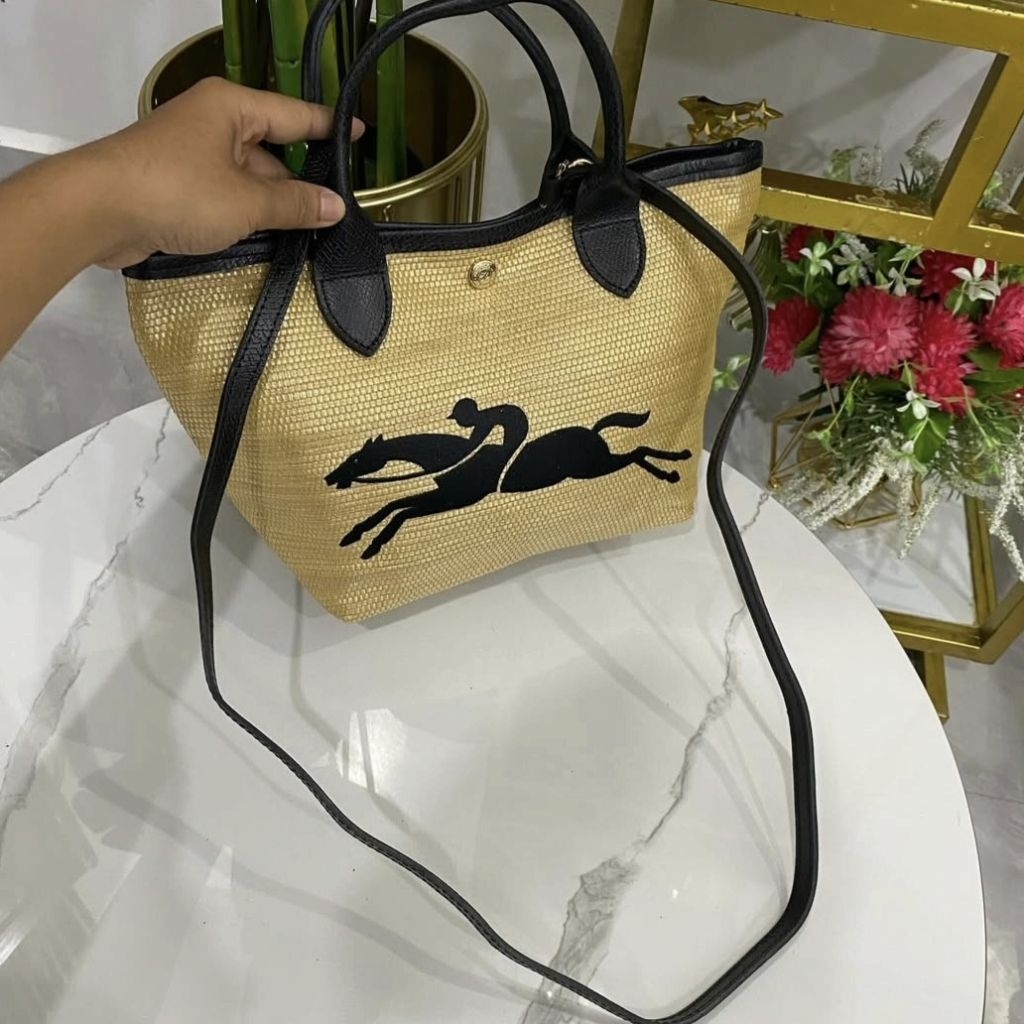 2 Tas LC Rotan dan sabit