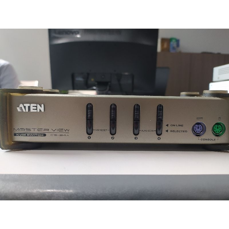 KVM SWITCH ATEN MASTERVIEW