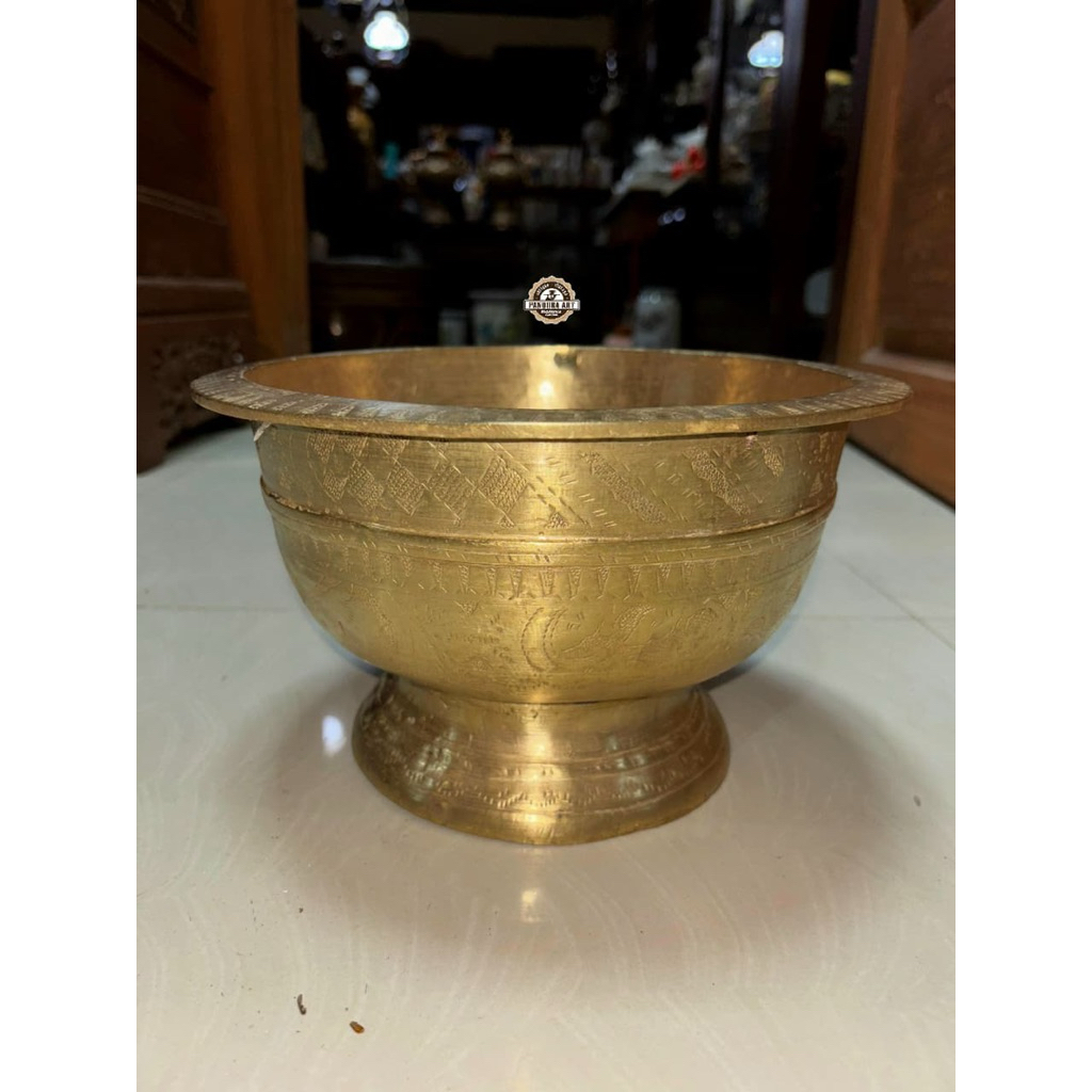 Bokor kuningan ukir lawas TEBAL (B-1114)