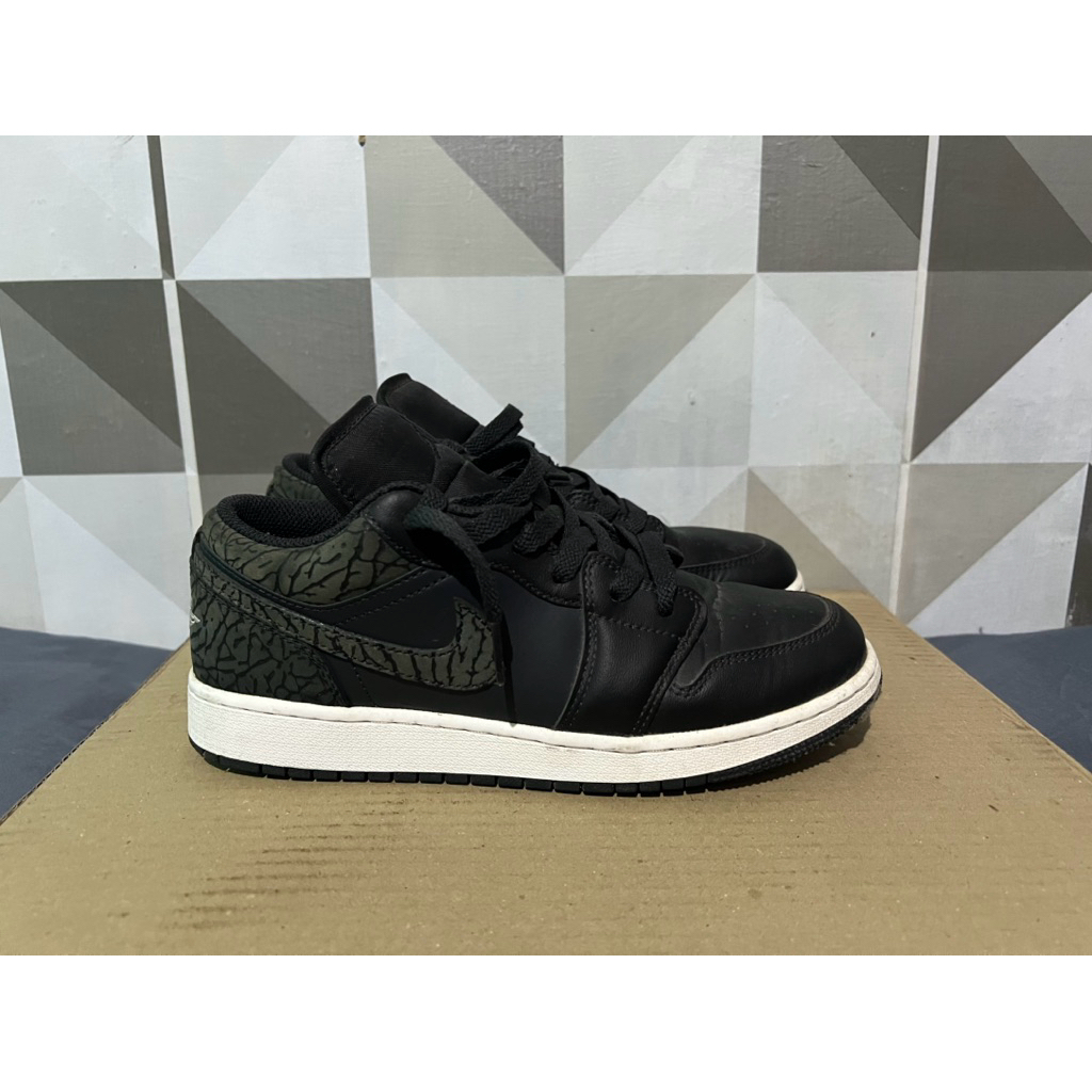 air jordan 1 low black elephant