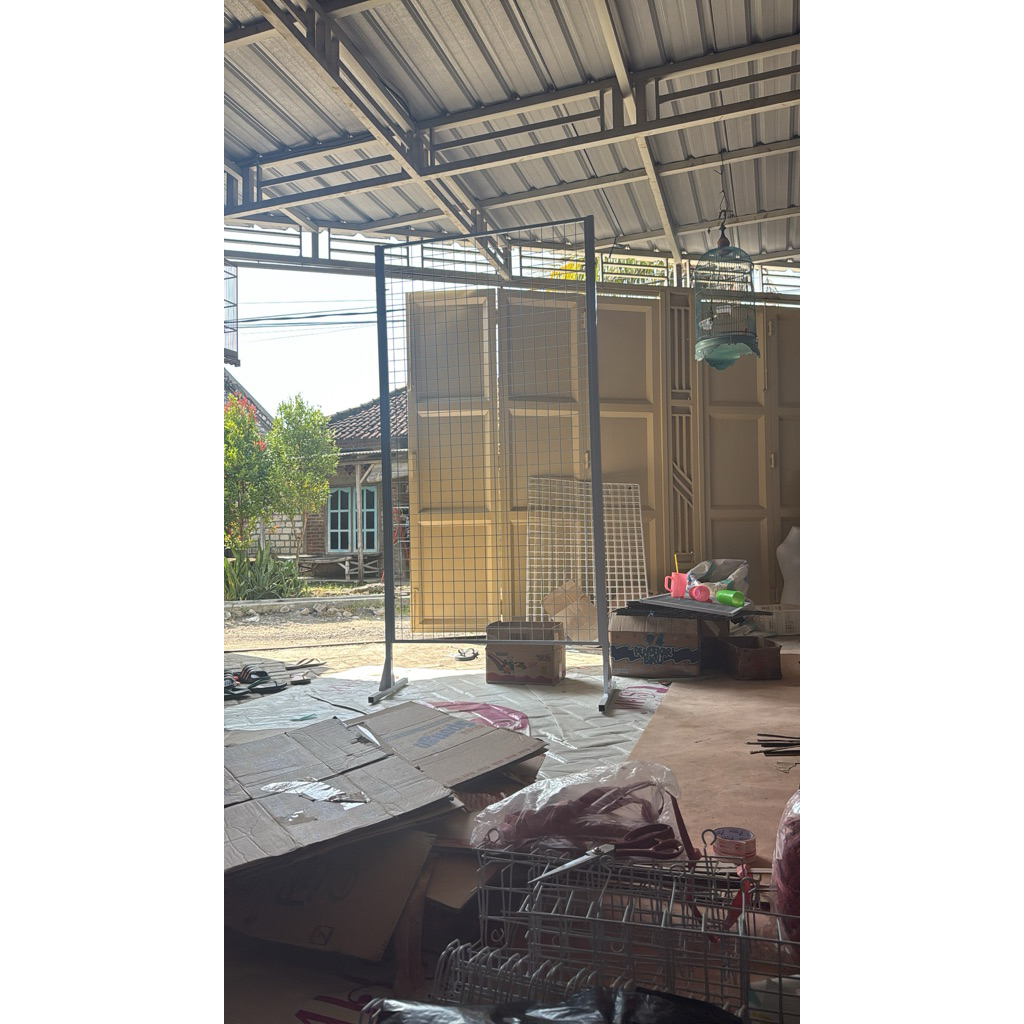 Ram kaki / rak aksesoris uk  200cm + roda