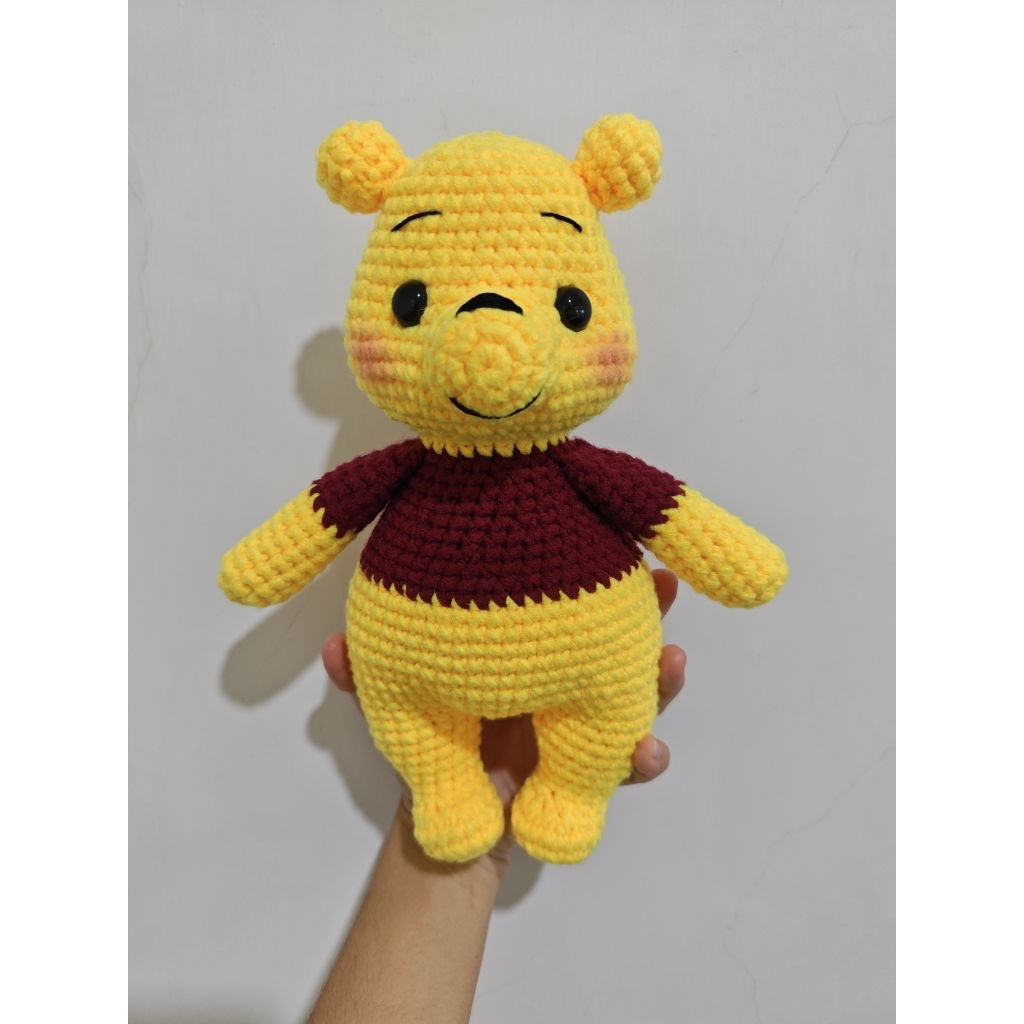 Boneka rajut Winnie the pooh / crochet winnie the pooh / AMIGURUMI Winnie the pooh