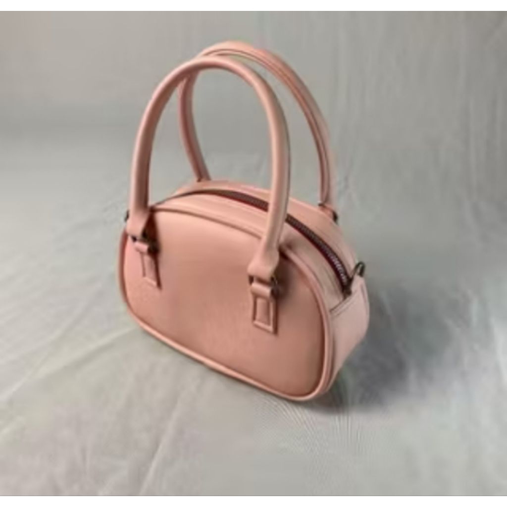 Tas Selempang Wanita  Sintetis dengan Desain Simpel dan Elegan, Gaya Korea