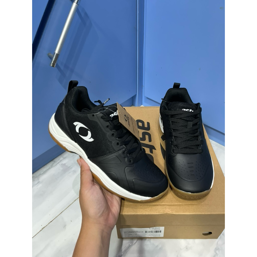 Sepatu Badminton Women Astec hitam/ black ukuran 38 dan 39 sale 70% (ASC LJUNBERG BLACK)