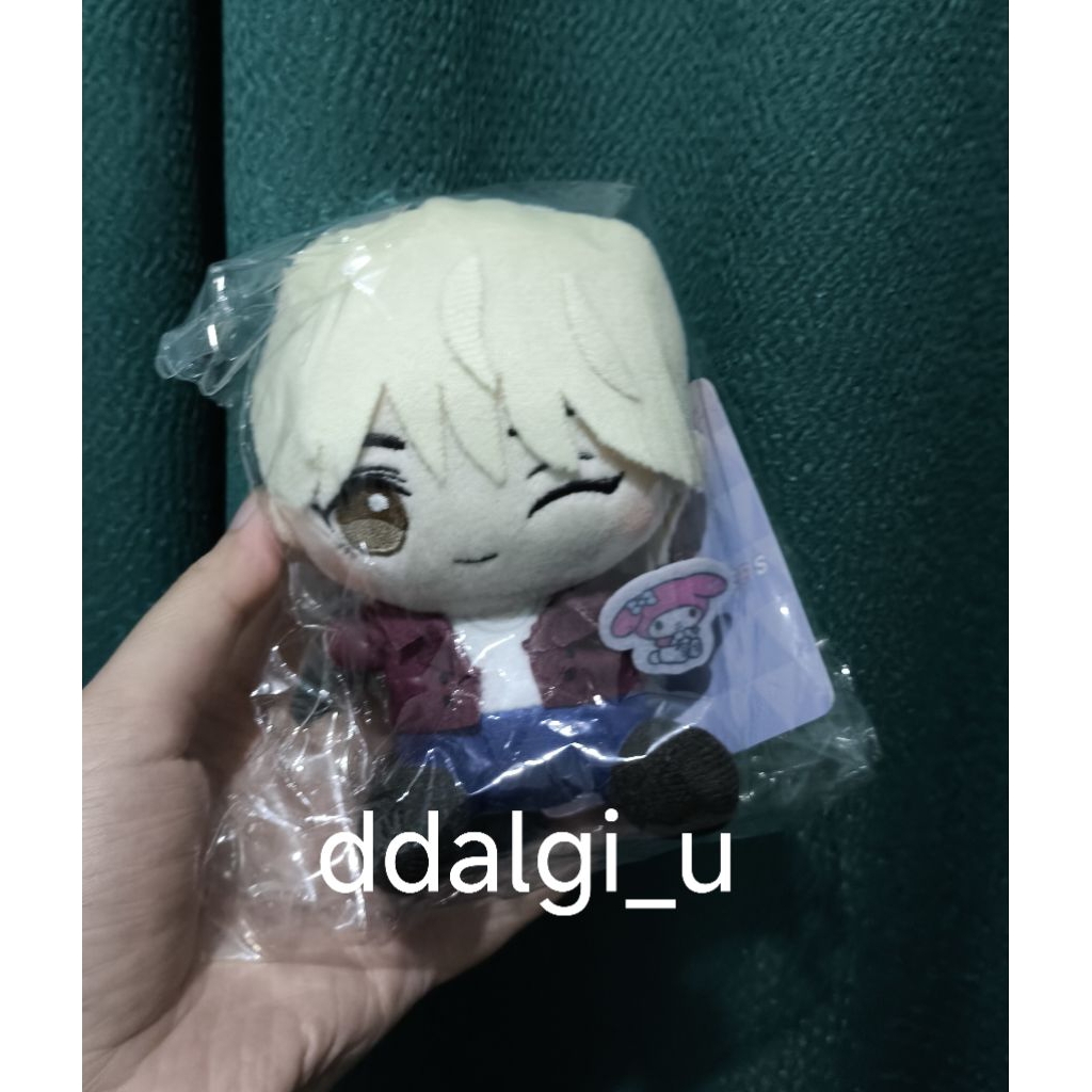 Plushie Jeonghan Seventeen x Sanrio Don Quijote