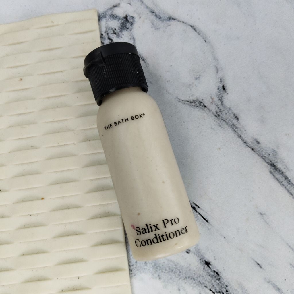 The Bath Box Salix Pro Conditioner mini travel size