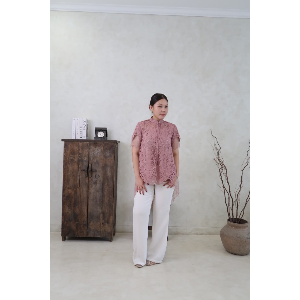 SarahDewanto Kebaya Prada Santili Pendek Pink