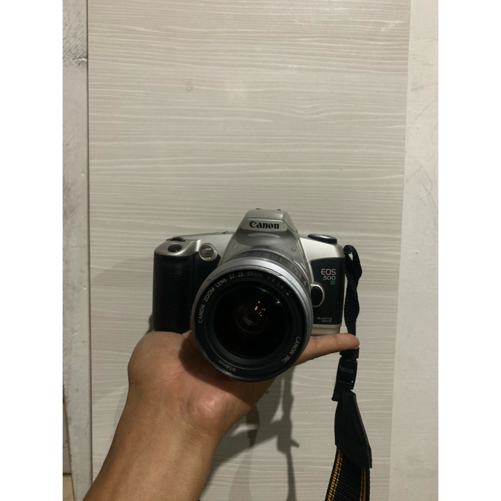 kamera analog canon eos 500N quartz date