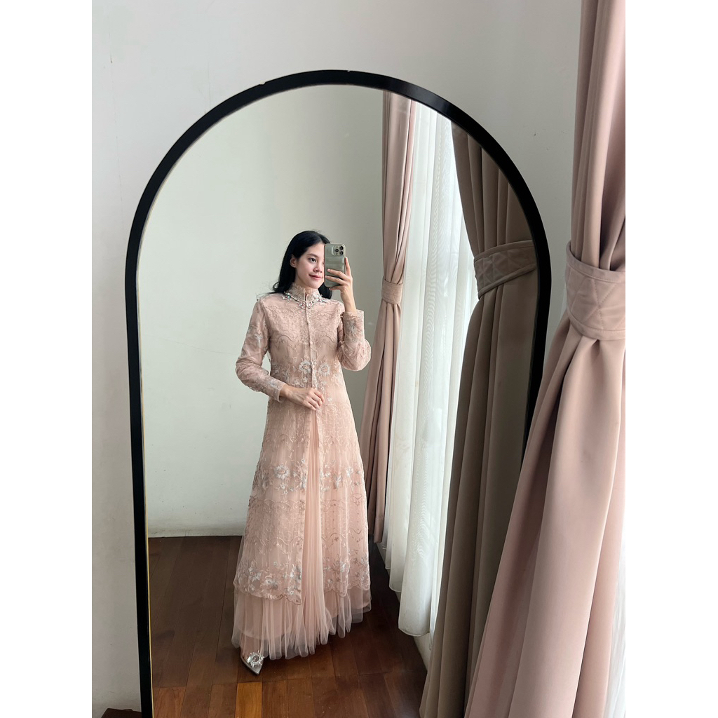 amrthelabel / camellina dress / peach