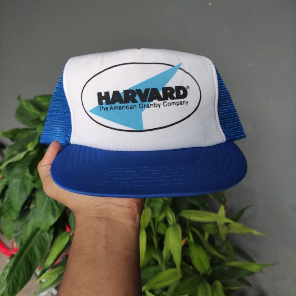 TOPI VINTAGE HARVARD GRANBY TRUCKER