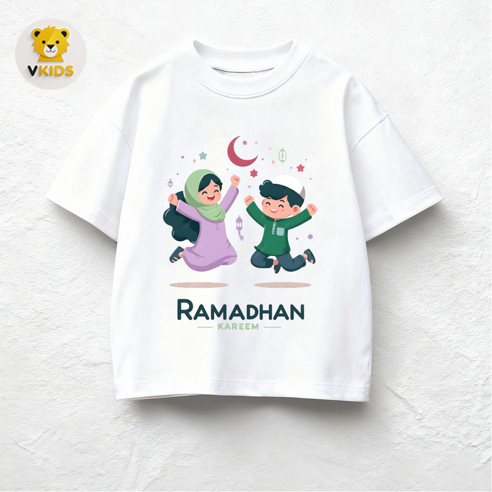 Setelan Kaos Islami Anak – Motif Awan, Bintang, dan Kaligrafi Allah