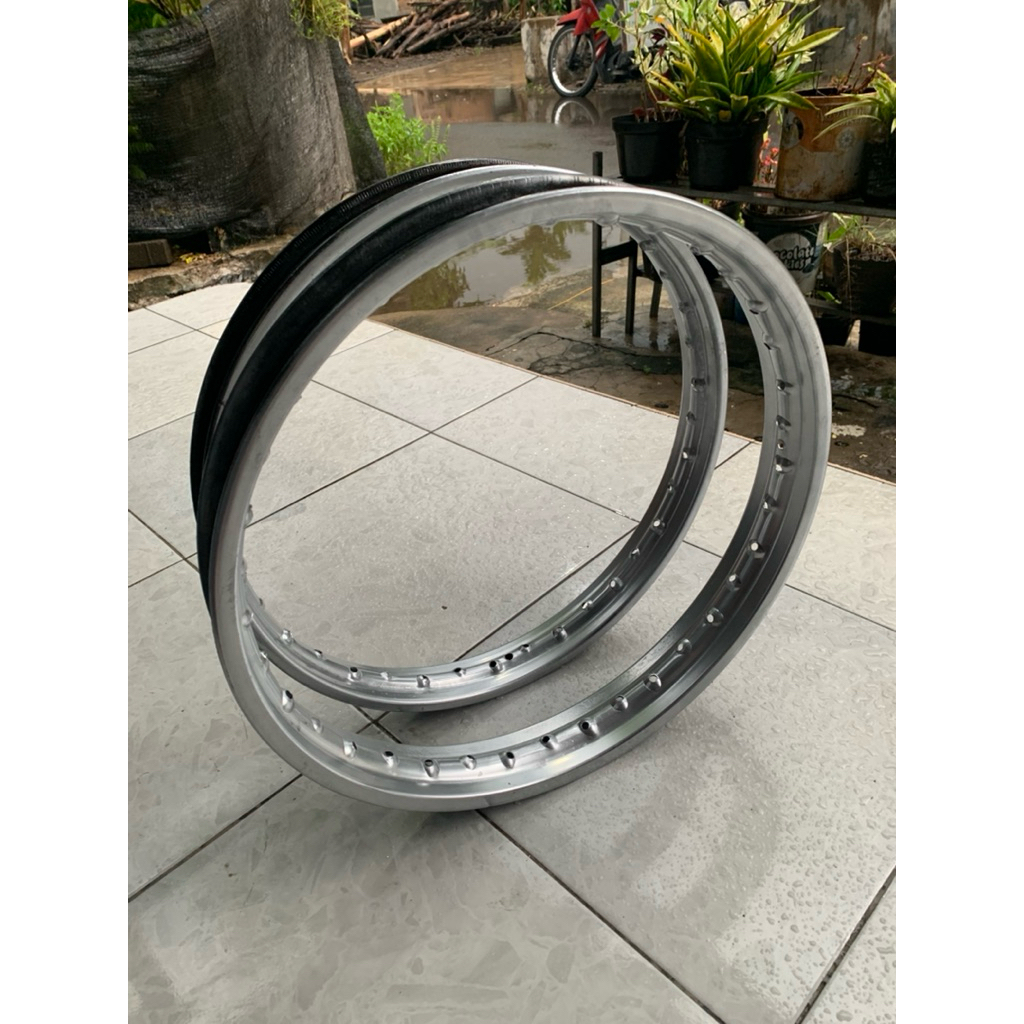 VELG PELEK PELK DID HM  CHAT CHROM/ HITAM  BESI UKURAN 18 X 140 160 185 215 250 ORIGINAL COPOTAN MOT